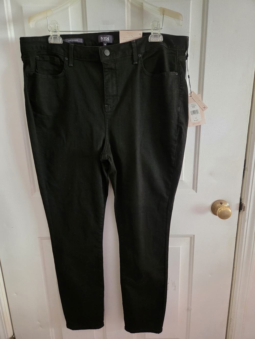 NYDJ Ami Skinny Lift Tuck Black Stretch Jeans Size 18 NWT - Picture 2 of 8